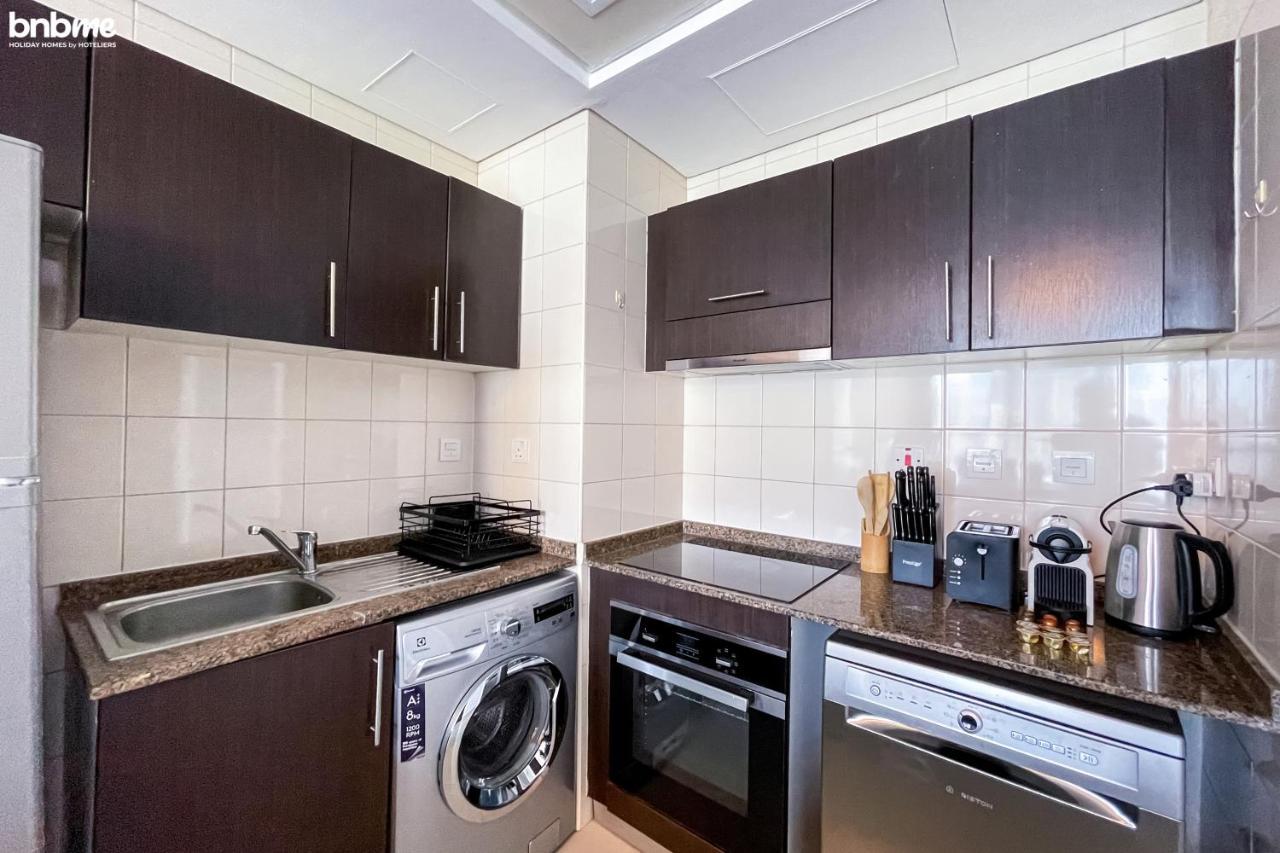 Bnbme - Bay Central Apartman Dubaj Kültér fotó